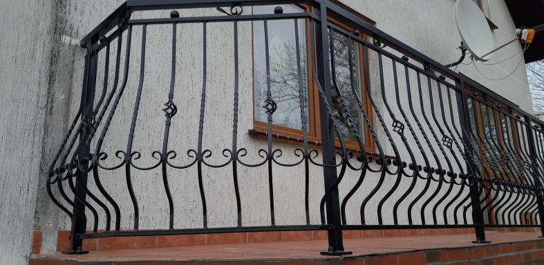 balustrady namysłów